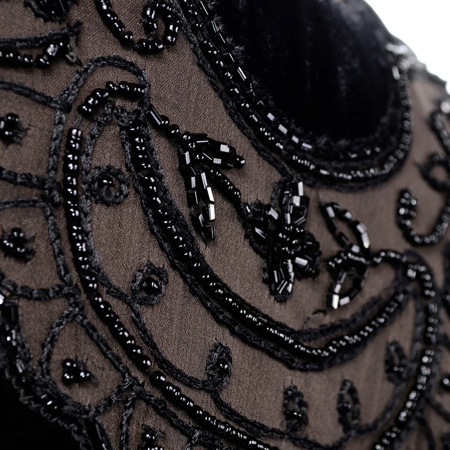Oleg Cassini Black Tie Vintage Silk Beaded Black & Brown Evening Jacket Top